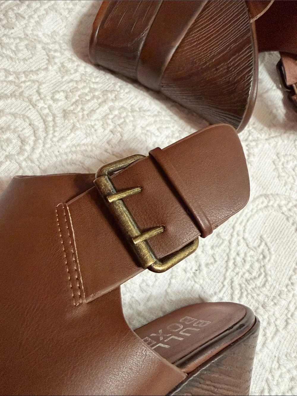 Bull Boxer Brown Wedge Platform Sandals Size 9